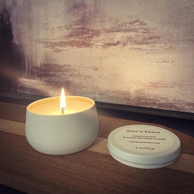 Handmade 16-Hour Candle in Tin with Lid